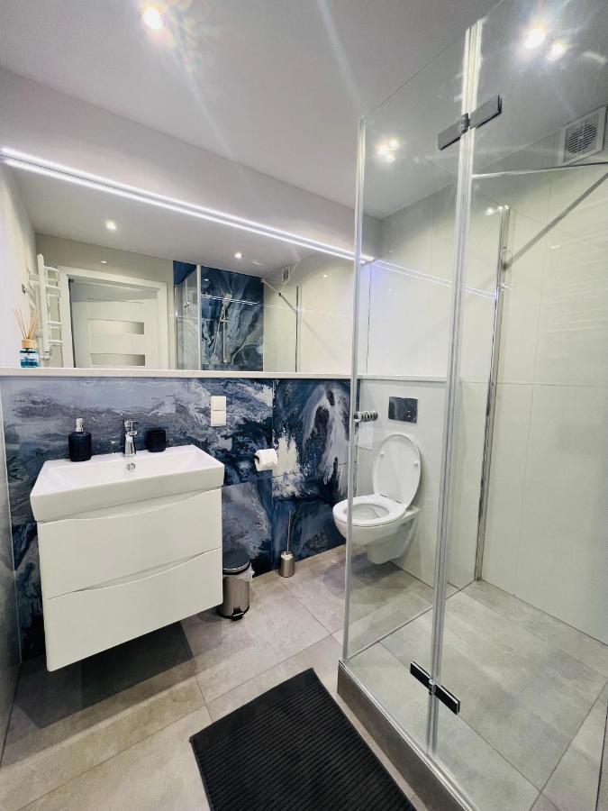 Mare E Monti Apartments カトヴィツェ エクステリア 写真
