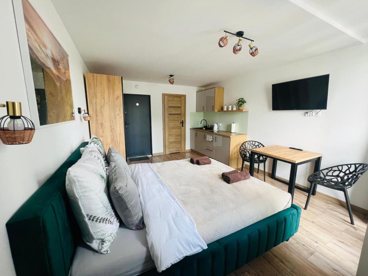 Mare E Monti Apartments カトヴィツェ エクステリア 写真