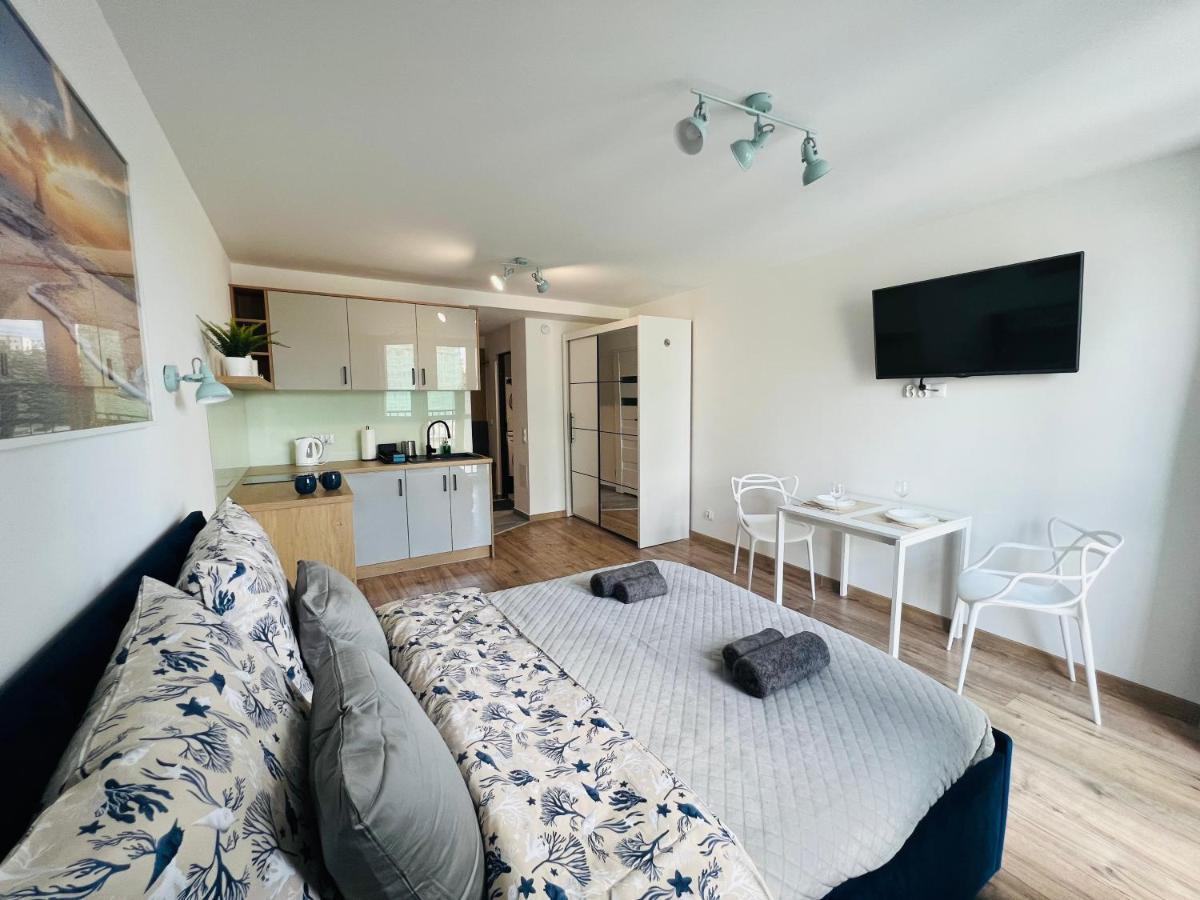 Mare E Monti Apartments カトヴィツェ エクステリア 写真