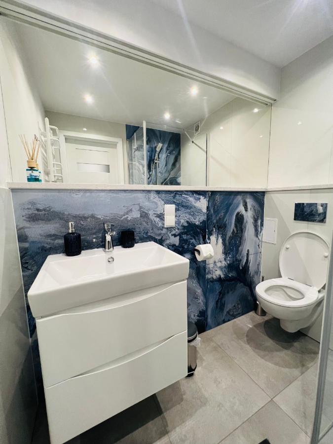 Mare E Monti Apartments カトヴィツェ エクステリア 写真